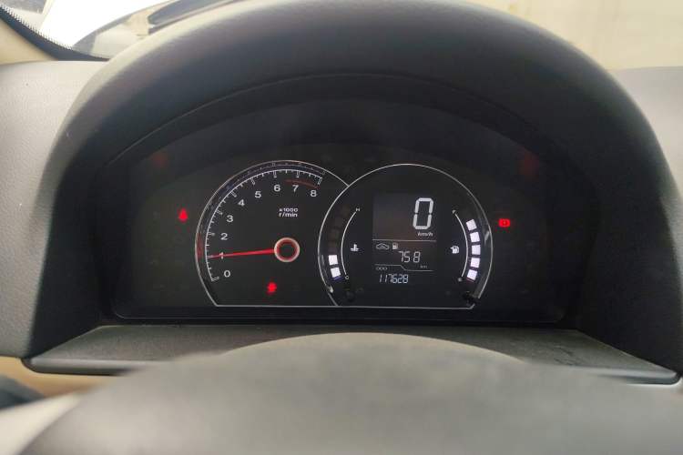 Used Roewe 350 2014 1.5L Manual Xunchi Edition