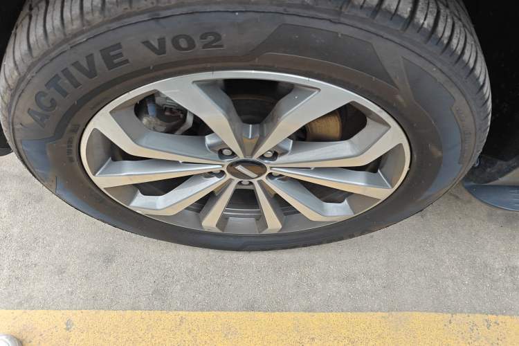 Used Wey VV6 2018 2.0T Two-Wheel Drive Flagship Version China V Standard