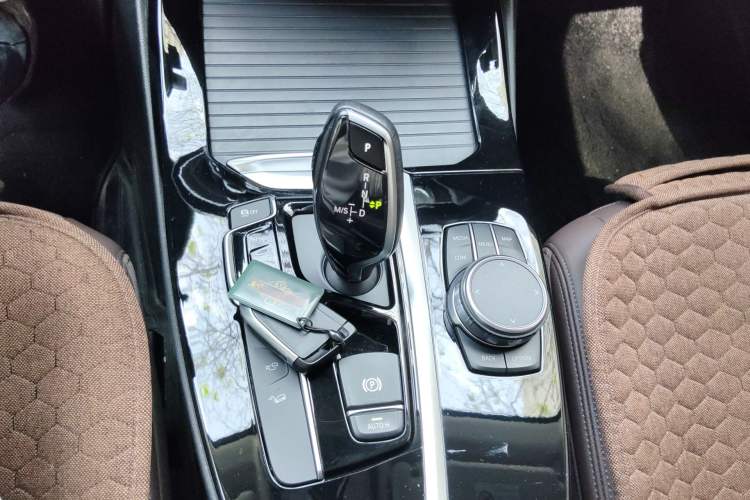 Used BMW X3 2018 xDrive25i Luxury Package China V Gear Lever