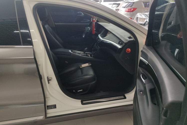 Used Geely Auto Emgrand GT 2015 1.8T Premium Model Right Front Seat