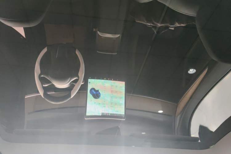 Used Tesla Model Y 2021 Long-Range All-Wheel-Drive Version Headliner