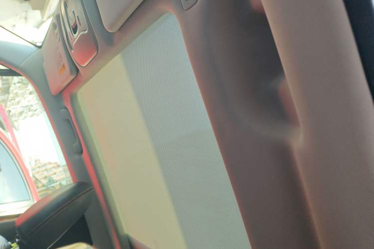 Used Jeep Renegade 2018 Connected Large Screen Version 180T Automatic Jingneng Version Headliner