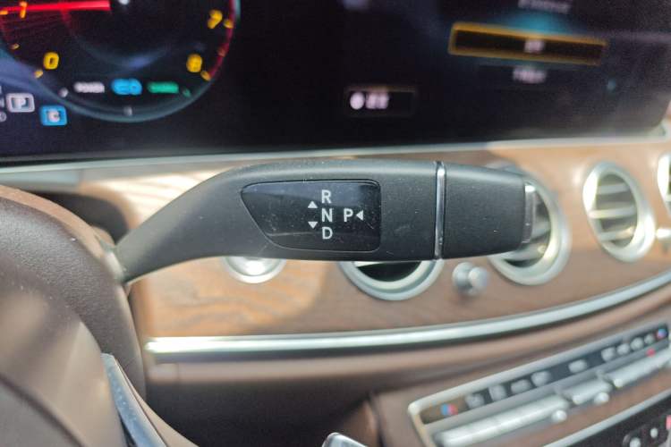 Used Mercedes-Benz E-Class 2021 E 260 L