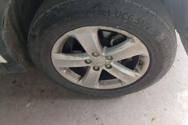 Used Toyota RAV4 2013 2.0L CVT Four-Wheel Drive New Edition
