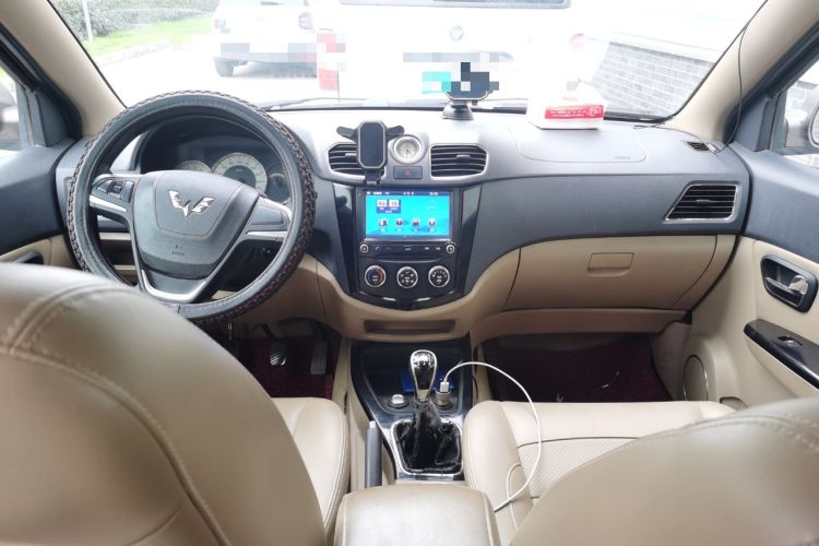Used Wuling Hongguang 2013 1.5L S Luxury Model