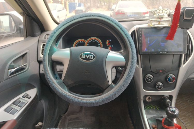 Used BYD F3 2015 Energy-Saving Edition 1.5L Manual Luxury Model