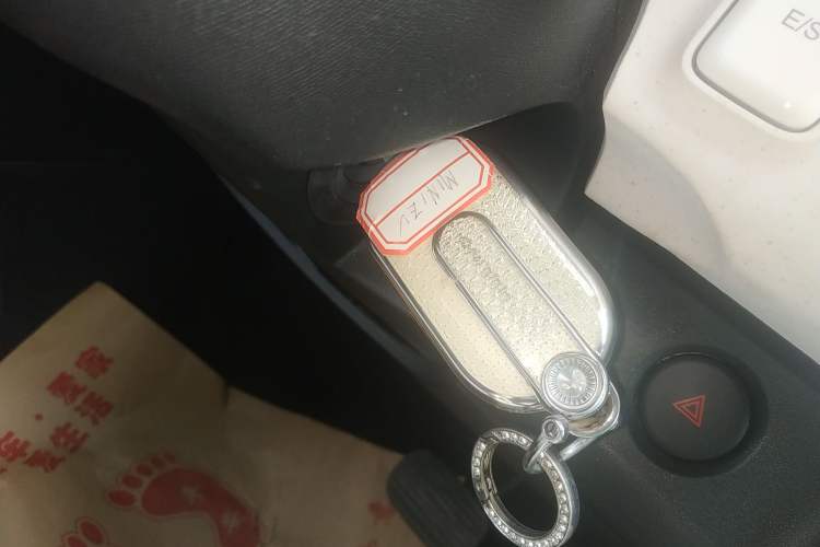 Used Wuling Hongguang MINIEV 2024 3rd Generation 215km Advanced Version