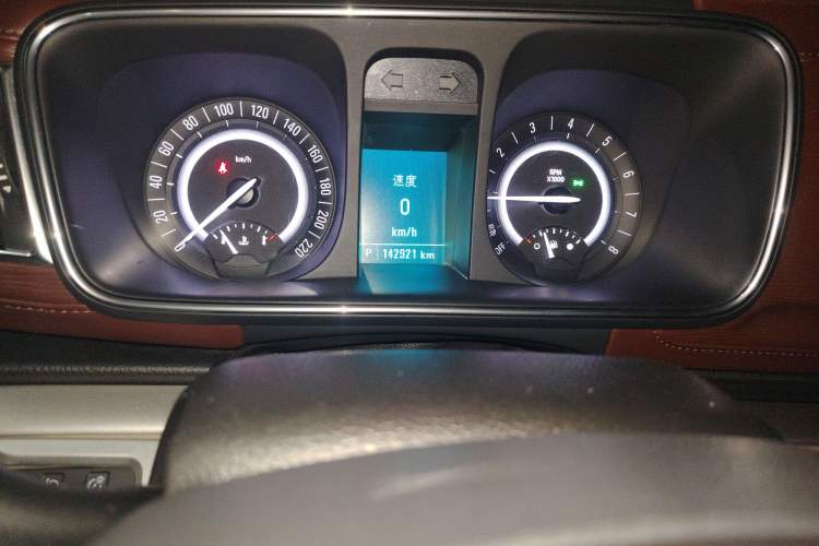 Used Buick GL8 2017 25S Luxury Version China V Standard