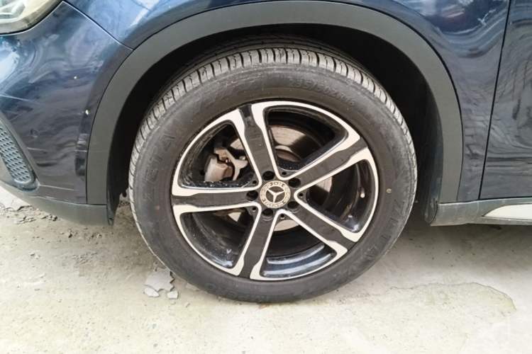 Used Mercedes-Benz GLA 2018 GLA 200 Fashion Model Left Front Wheel Hub