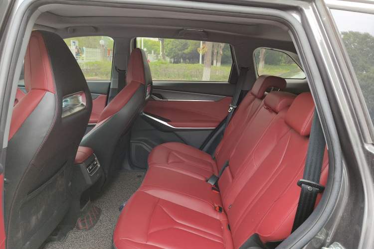 Used CHANGAN CS75 PLUS 2022 2nd Generation 1.5T Automatic Prestige Version Left Rear Seat