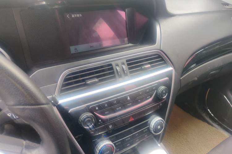 Used Leopaard CS10 2017 1.5T CVT Luxury Model
