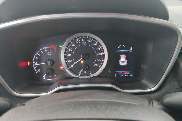 Used Toyota FRONTLANDER 2022 2.0L CVT Luxury PLUS Edition
