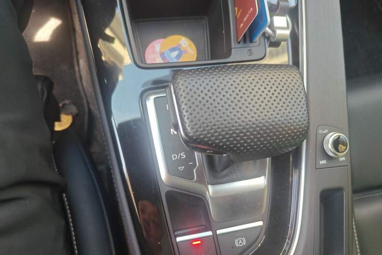 Used Audi A4L 2024 40 TFSI Luxury Dynamic Edition