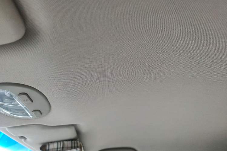 Used Buick Excelle 2015 1.5L Automatic Classic Model Headliner