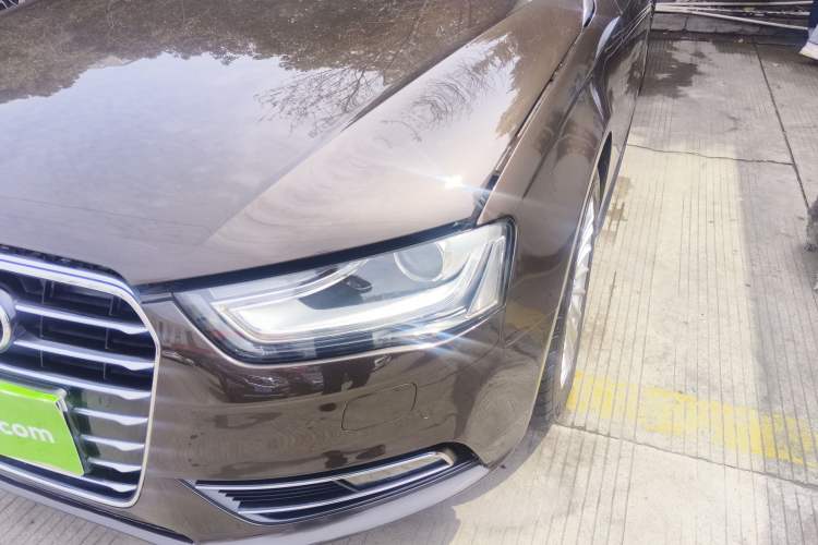 Used Audi A4L 2016 35 TFSI Collector's Edition Automatic Standard Model
