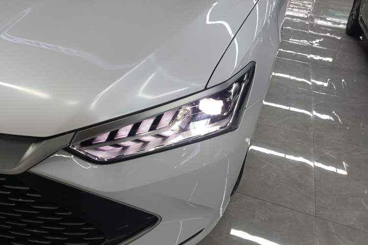 Used BYD Qin PLUS 2023 Champion Edition DM-i 55KM Leading Model Left Front Headlight