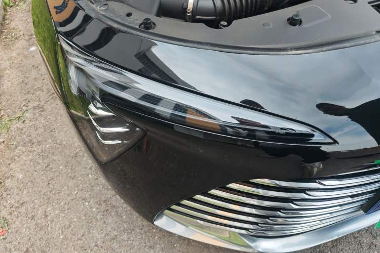 Used Buick LaCrosse 2025 28T Platinum Edition