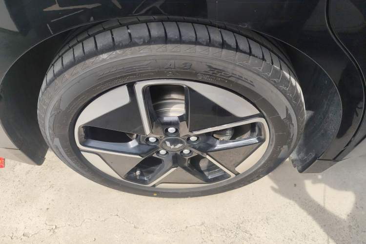 Used Wuling Xingguang 2025 610 km Smart Flagship Version Exterior 3