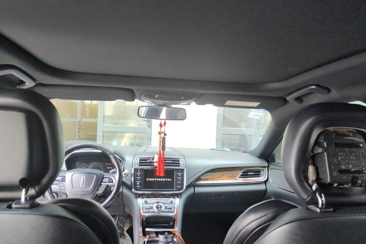 Used Lincoln Continental 2017 2.0T Two-Wheel Drive Deluxe Edition
