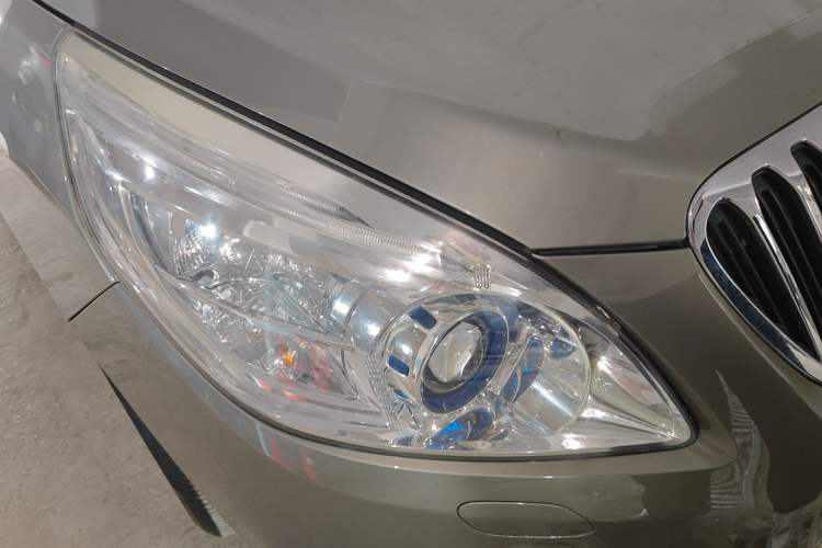 Used Buick GL8 2011 3.0L GT Luxury Business Haoya Edition