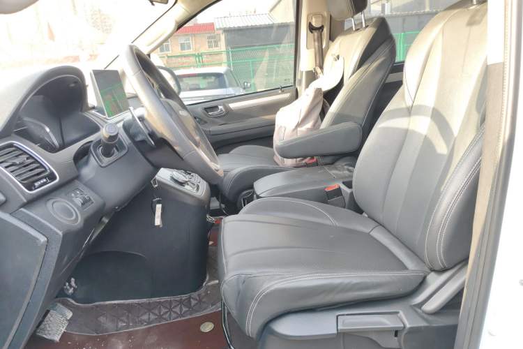 Used SAIC MAXUS G20 2023 ES 2.0T Gasoline Automatic Value Edition
