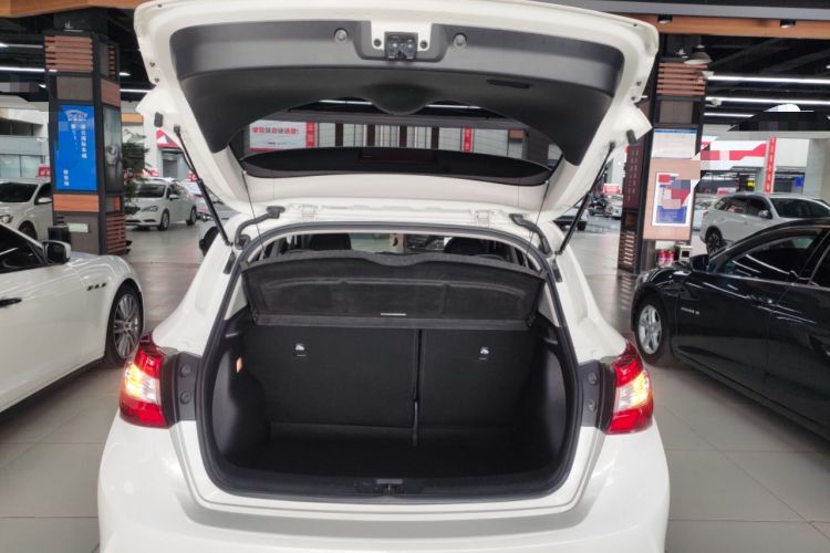 Used Nissan Tiida 2021 1.6L CVT Smart Drive Edition