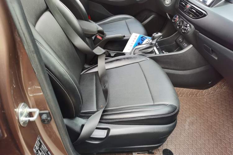 Used Hyundai Celesta 2018 1.6L Automatic GL Enjoyment Version China V Standard
