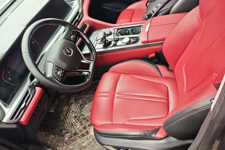 Used CHANGAN CS75 PLUS 2022 1.5T Automatic Prestige Model
