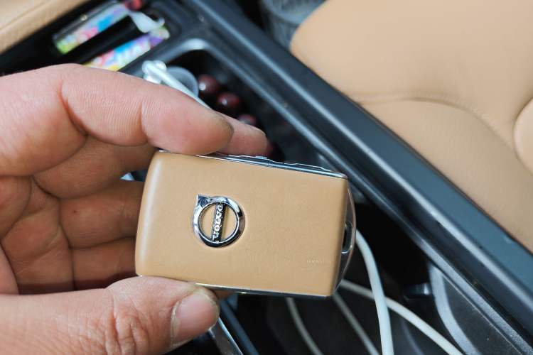 Used Volvo S90 2017 T4 Zhiyuan Edition
