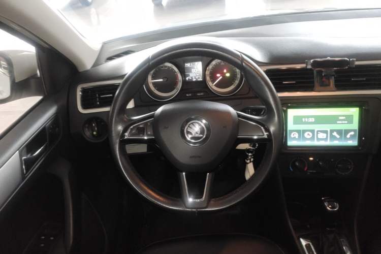 Used Skoda Rapid Spaceback 2019 Revised Version 1.5L Automatic Comfort Edition China V Standard
