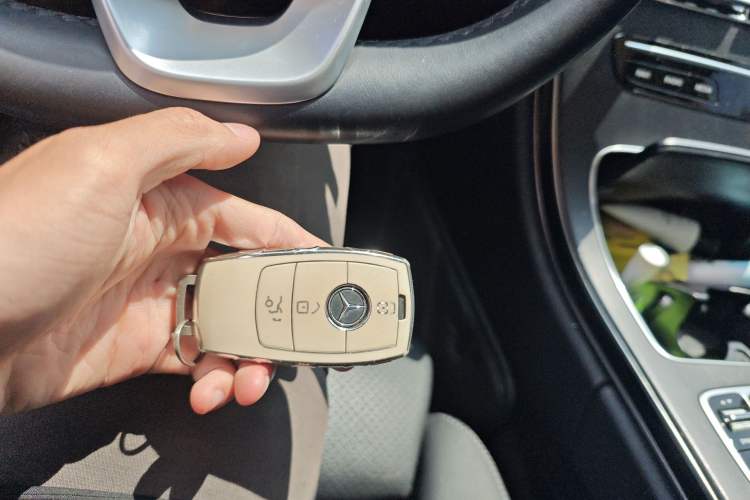 Used Mercedes-Benz C-Class 2021 C 200 L Fashion Edition Sport Version Vehicle Key