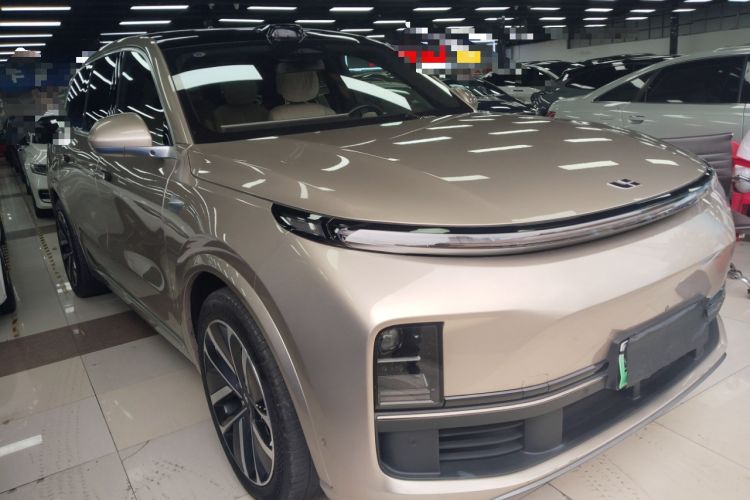 Used Li Auto L9 2022 Max model
