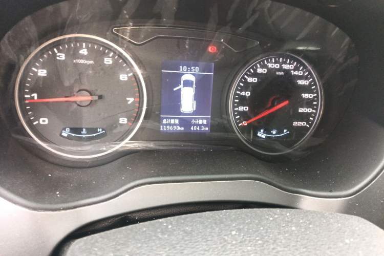 Used JAC Refine M4 2018 2.0L Manual Express Version