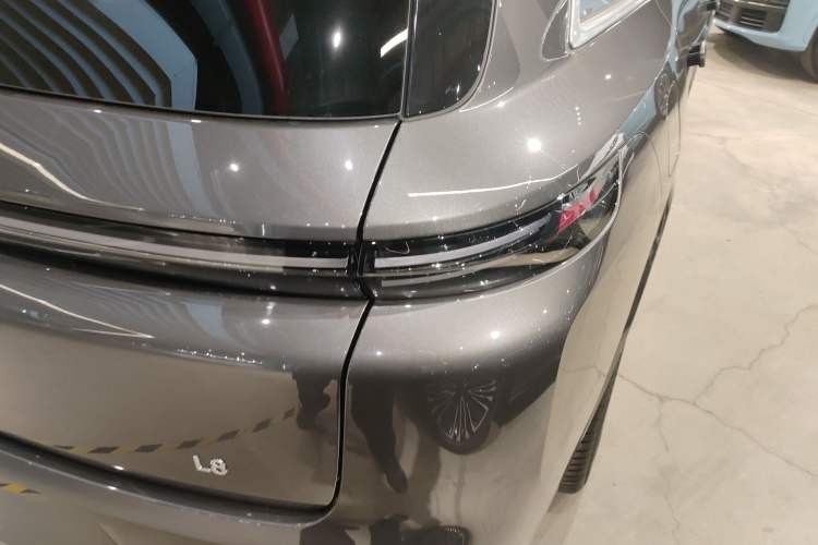 Used Li Auto L8 2025 Ultra Smart Refreshed Edition