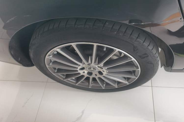 Used Mercedes-Benz E-Class 2023 E 260 L
