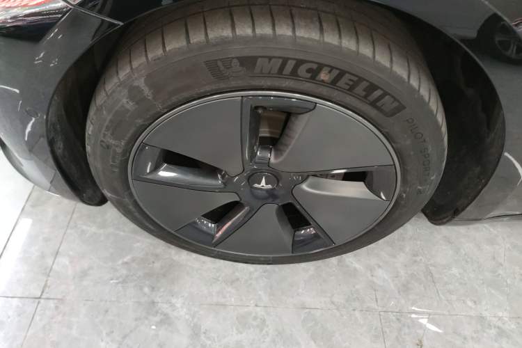 Used Tesla Model 3 2021 Standard Range Rear-Drive Upgraded Version
