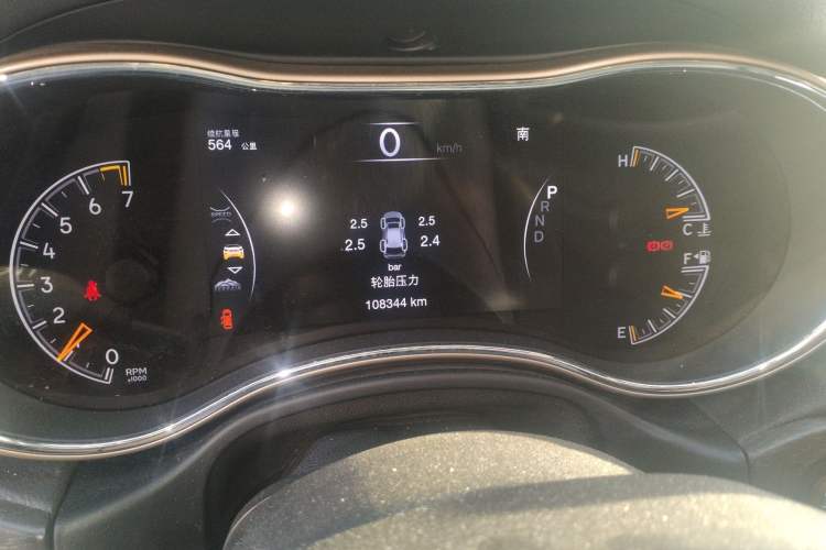 Used Jeep Grand Cherokee 2017 3.0L Comfort Navigation Edition Instrument Cluster