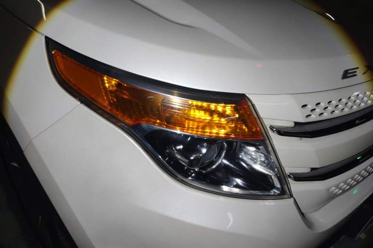 Used Ford Explorer 2013 3.5L Deluxe Model