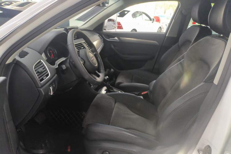 Used Audi Q3 2018 30th Anniversary Edition 35 TFSI Sport Model
