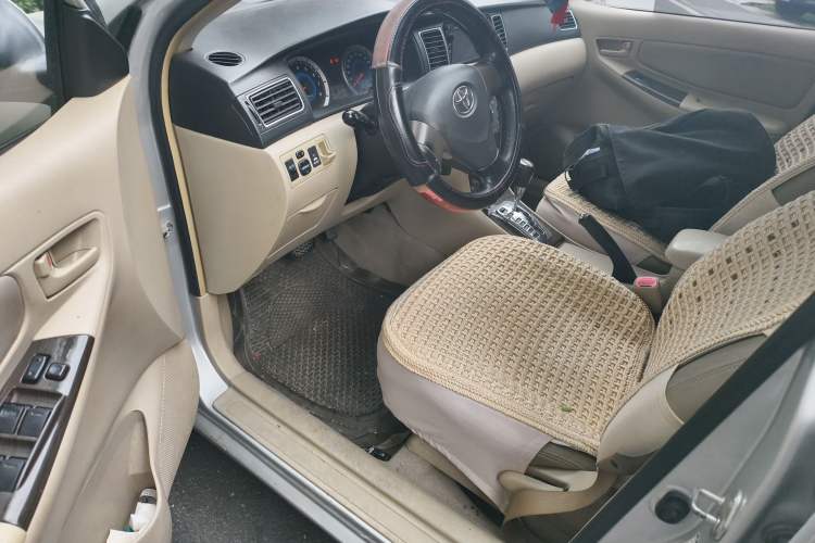 Used Toyota Corolla EX 2013 1.6L Automatic Luxury Edition Driver Seat