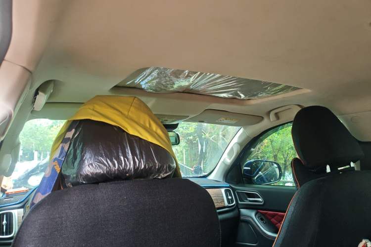 Used Great Wall Poer 2020 2.0T Off-Road Edition Automatic Diesel 4x4 Advanced Version with Trailer Capability GW4D20M Headliner