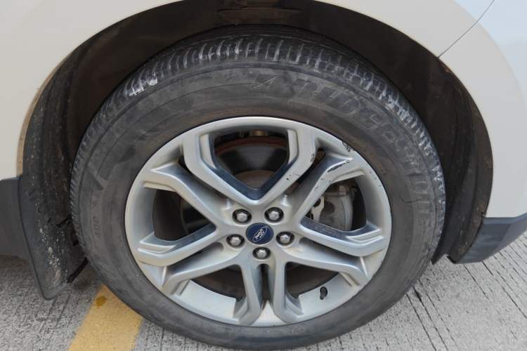 Used Ford Edge 2018 EcoBoost 245 Two-Wheel-Drive Titanium 7-Seater China V Standard
