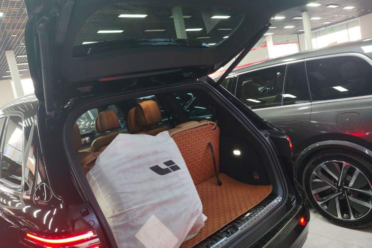 Used Li Auto ONE 2021 Extended-Range 6-Seater Version Trunk