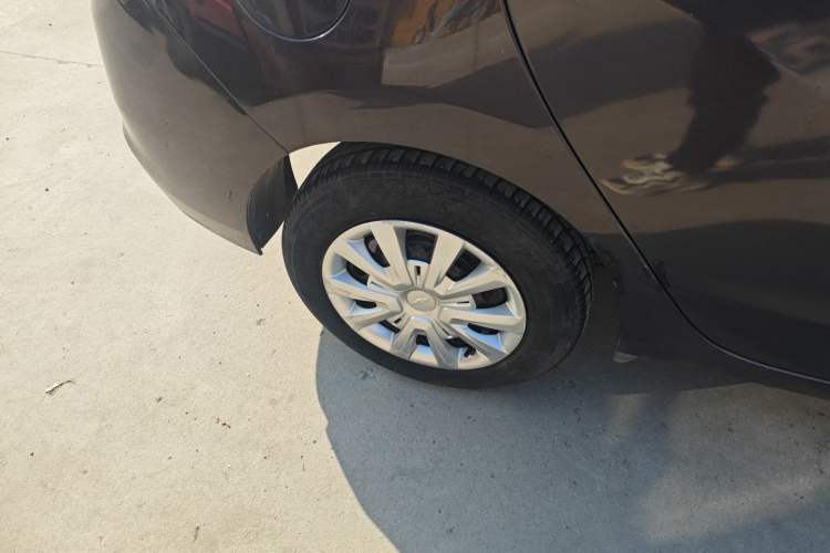 Used Chevrolet Lova RV 2016 1.5L Automatic Comfort Edition