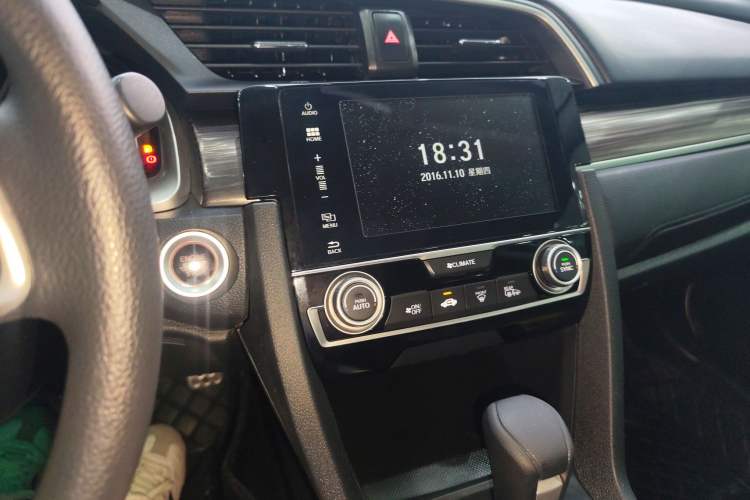 Used Honda Civic 2019 220TURBO CVT Dynamic Edition China VI Emission Standard Audio And AC Panel