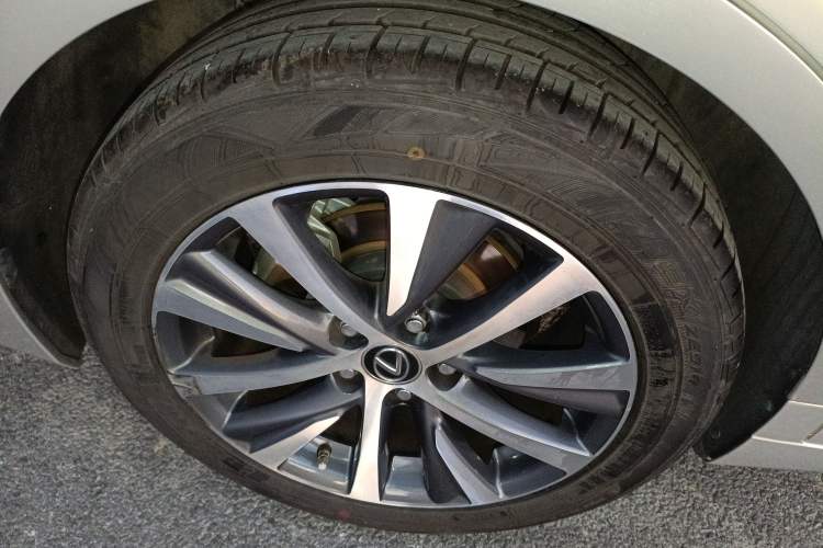 Used Lexus ES 2020 200 Excellence Edition