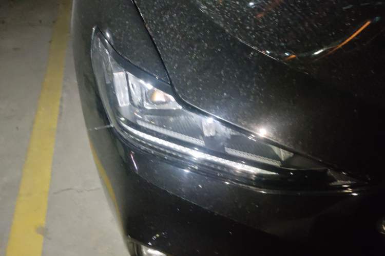 Used Wey VV6 2021 2.0T Two-Wheel Drive Smart Protection+
