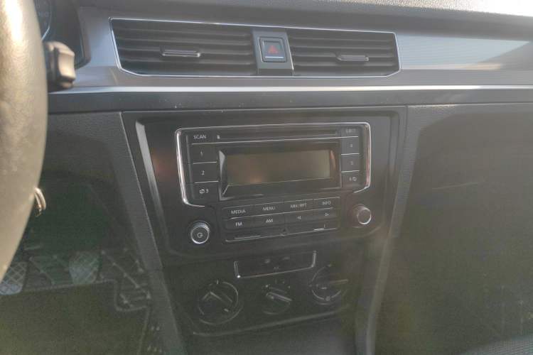 Used Volkswagen Bora 2018 1.5L Manual Fashion Model