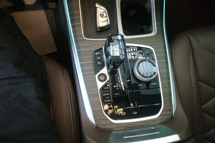 Used BMW X5 2022 Restyled xDrive 40Li M Sport Package