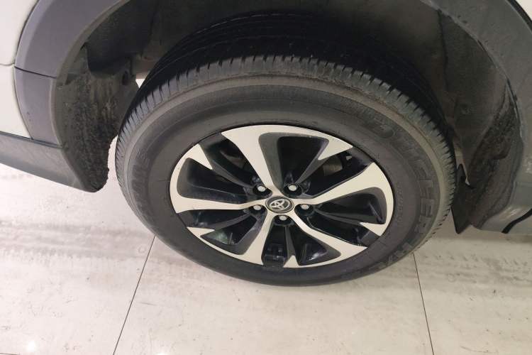 Used Toyota RAV4 2018 2.0L CVT Two-Wheel Drive Fashion X Edition